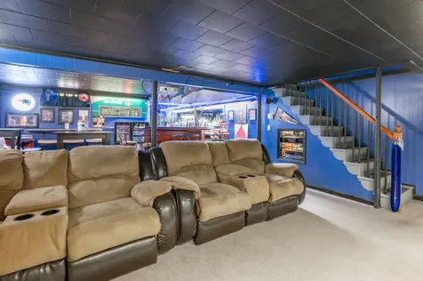 10 Glenwood Avenue Manchester NH 03102