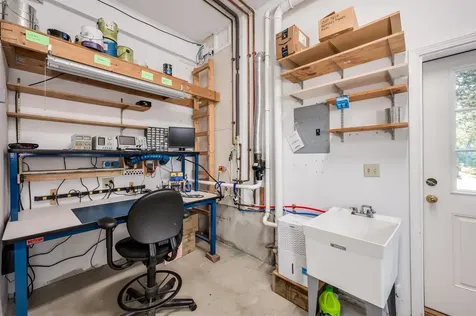 367 Durham Point Road Durham NH 03824