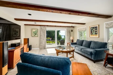 367 Durham Point Road Durham NH 03824