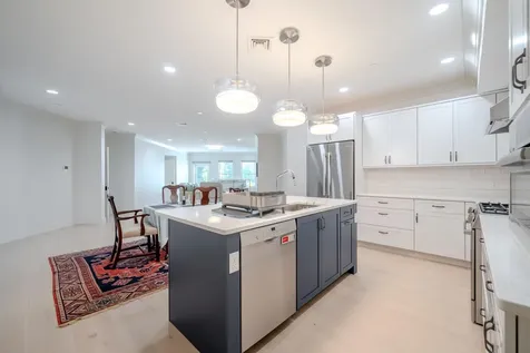 10 Sally Sweets Way Salem NH 03079