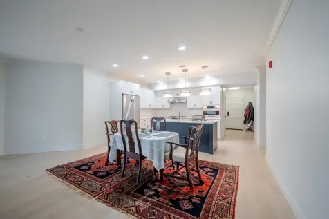 10 Sally Sweets Way Salem NH 03079