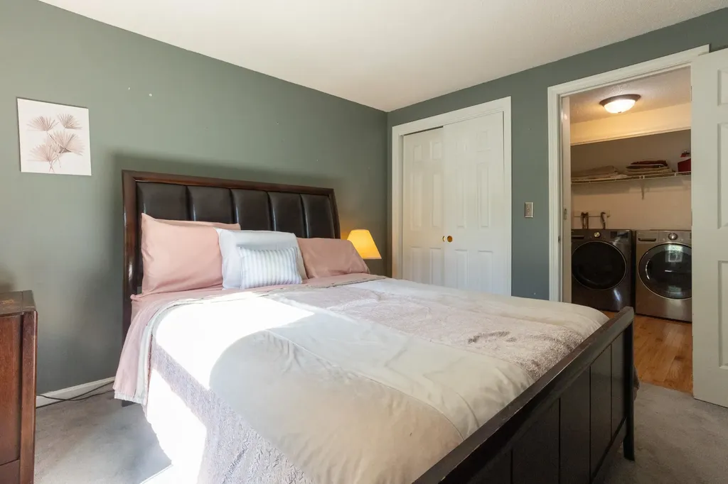 319 Fox Run Road Hudson NH 03051