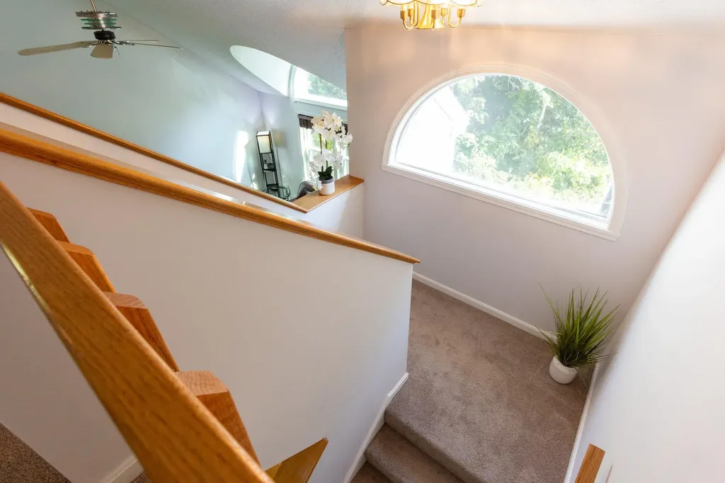 319 Fox Run Road Hudson NH 03051