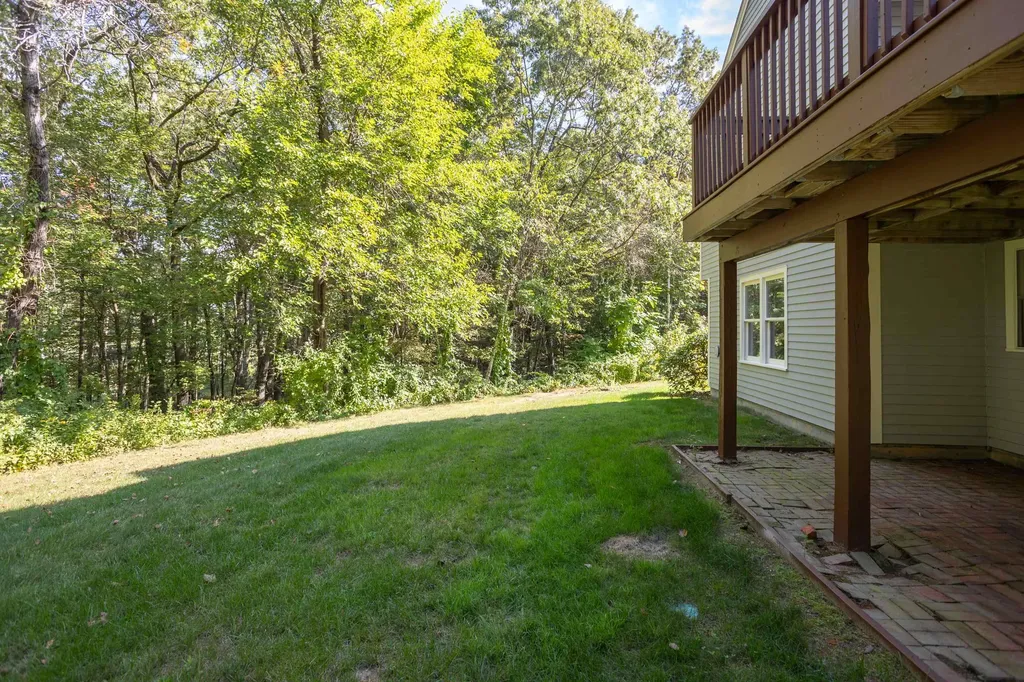 319 Fox Run Road Hudson NH 03051