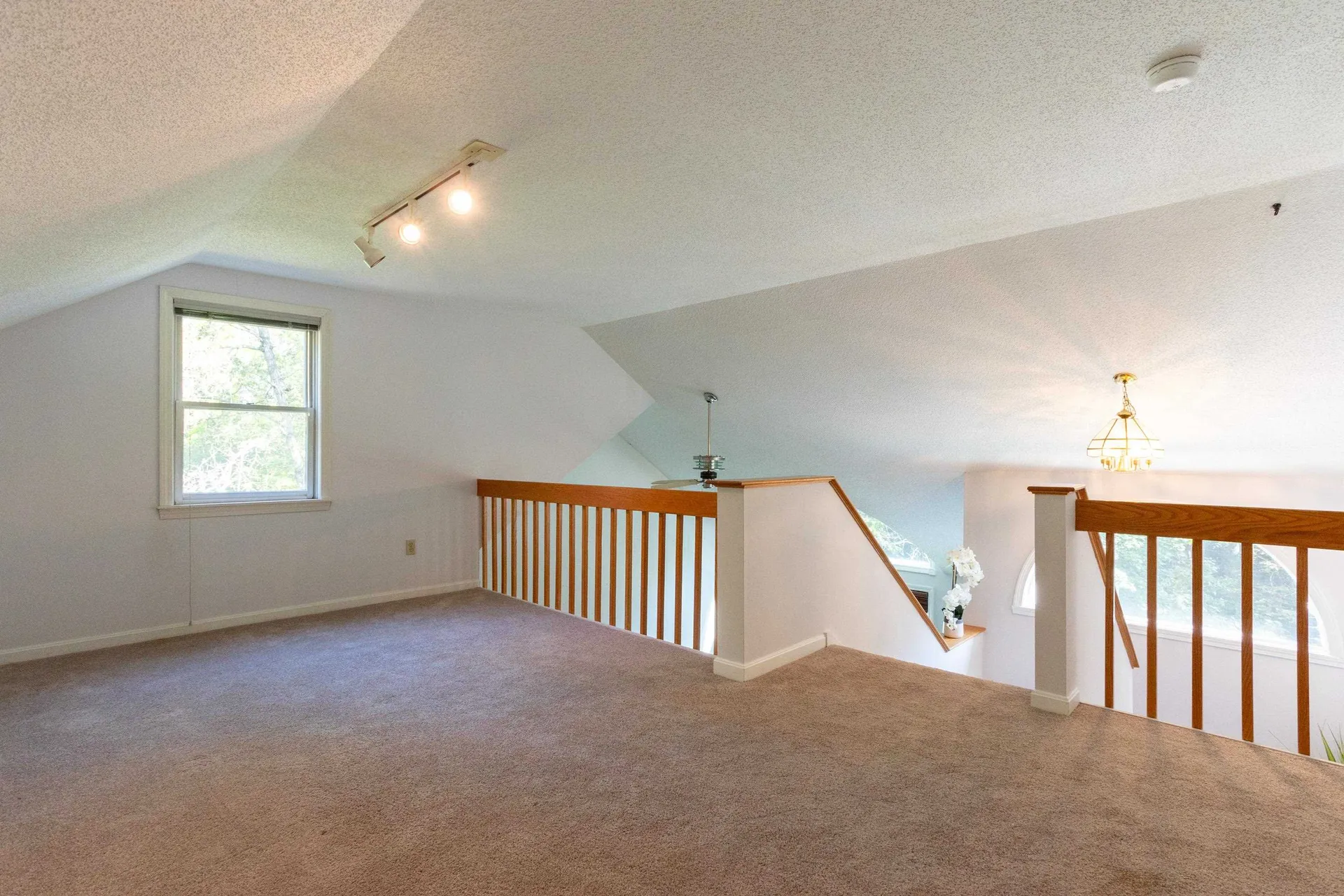 319 Fox Run Road Hudson NH 03051