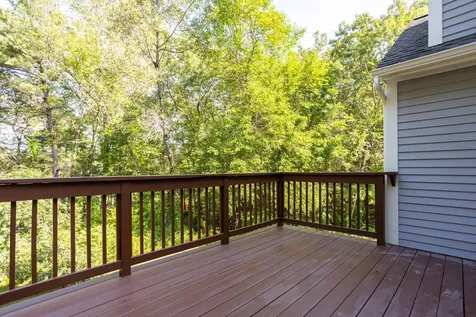 319 Fox Run Road Hudson NH 03051