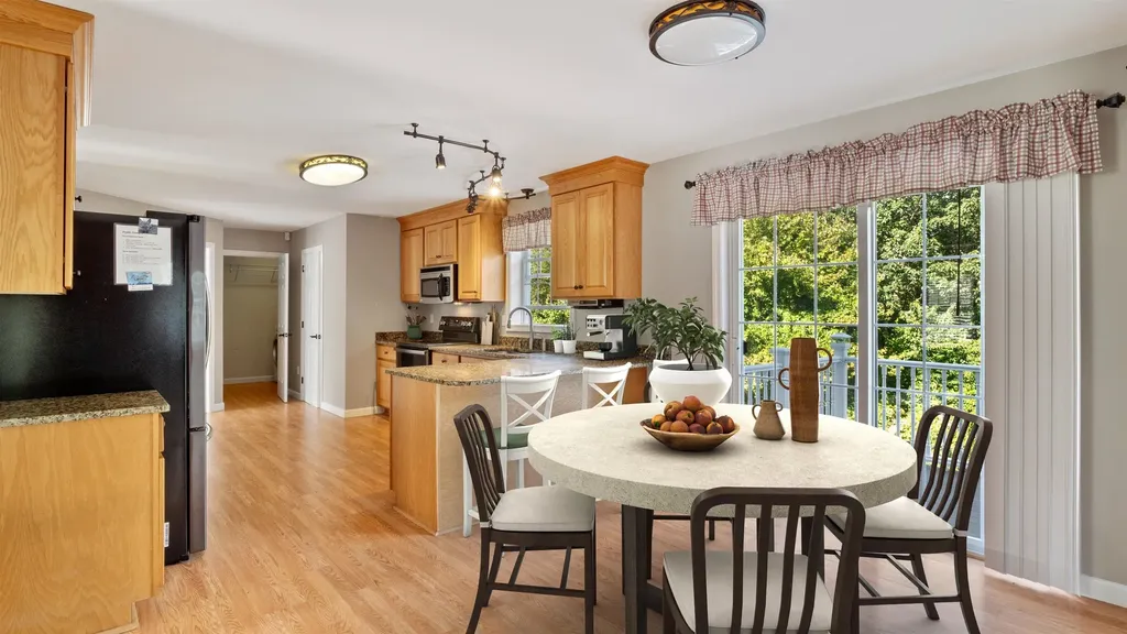 25 Cottonwood Road Plaistow NH 03865