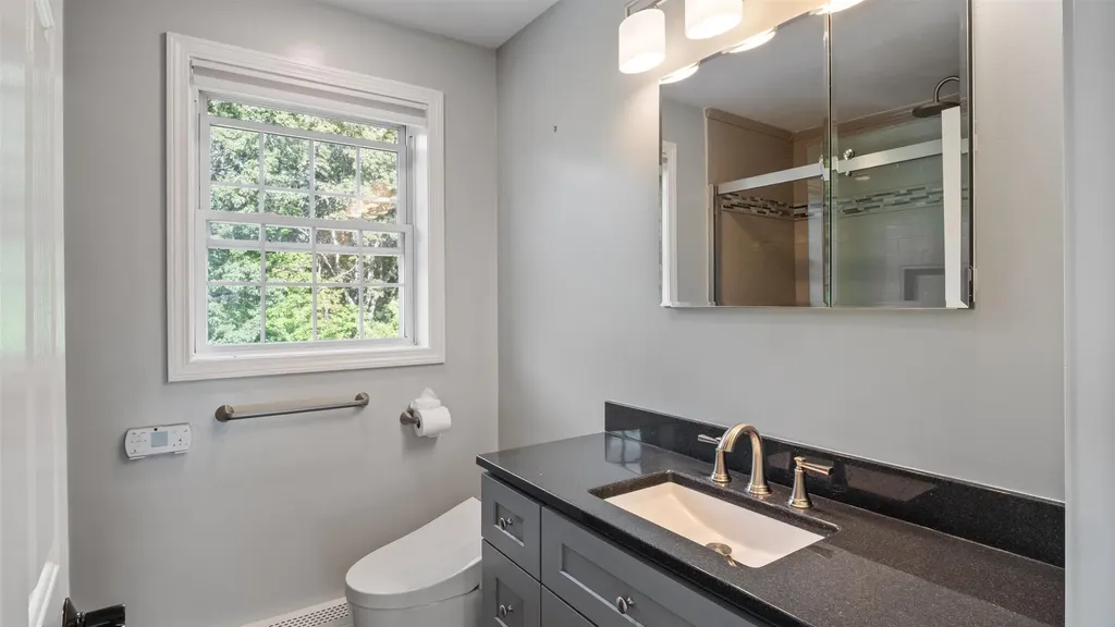 25 Cottonwood Road Plaistow NH 03865