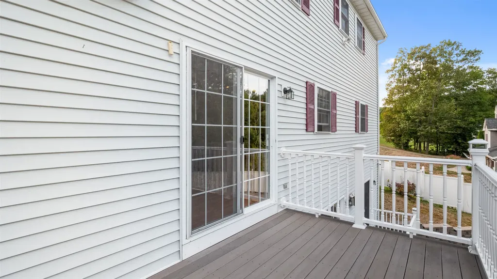 25 Cottonwood Road Plaistow NH 03865