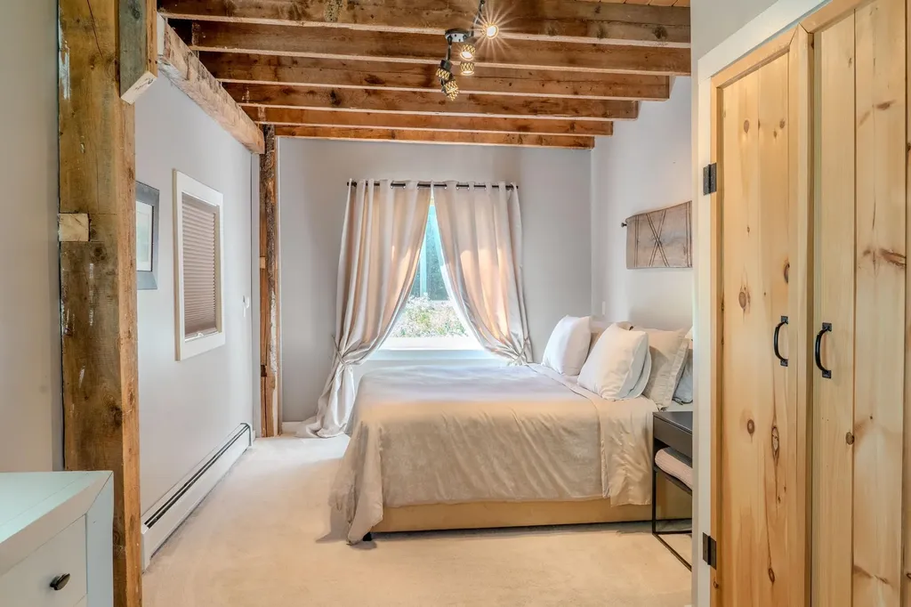 18 New England Power Road Wilmington VT 05363