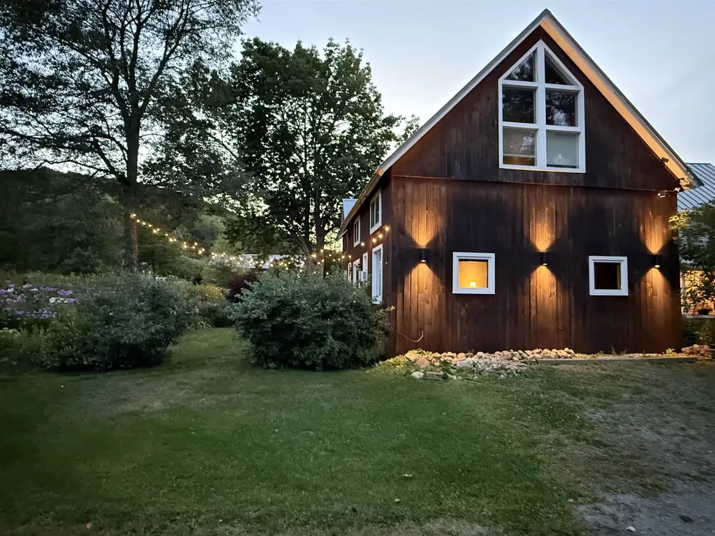 18 New England Power Road Wilmington VT 05363