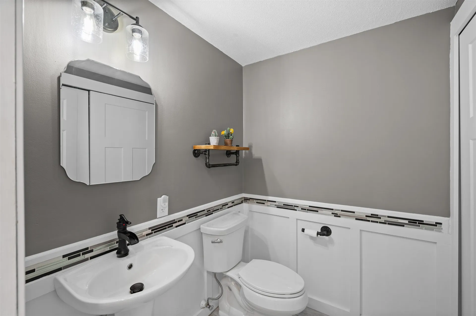 4 Pine Meadows Drive Exeter NH 03833