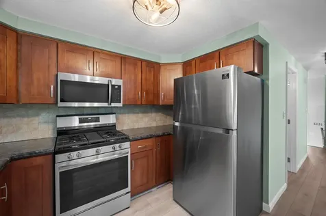 4 Pine Meadows Drive Exeter NH 03833