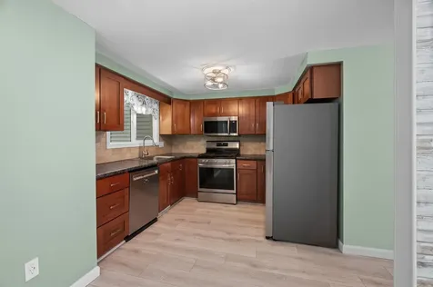 4 Pine Meadows Drive Exeter NH 03833