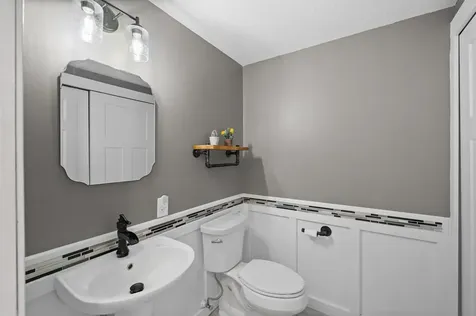 4 Pine Meadows Drive Exeter NH 03833