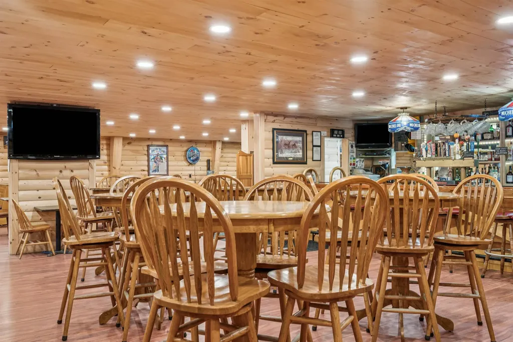 1 Maple Avenue Chelsea VT 05038