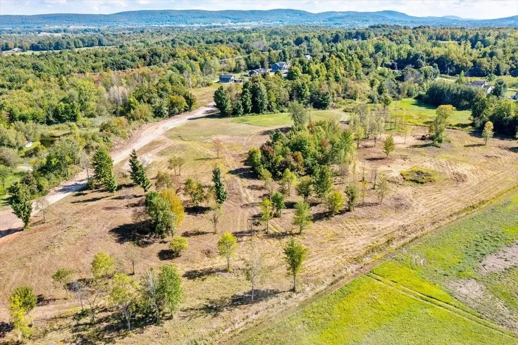 13 Ellsworth Drive Swanton VT 05488