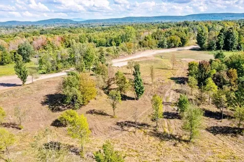 13 Ellsworth Drive Swanton VT 05488