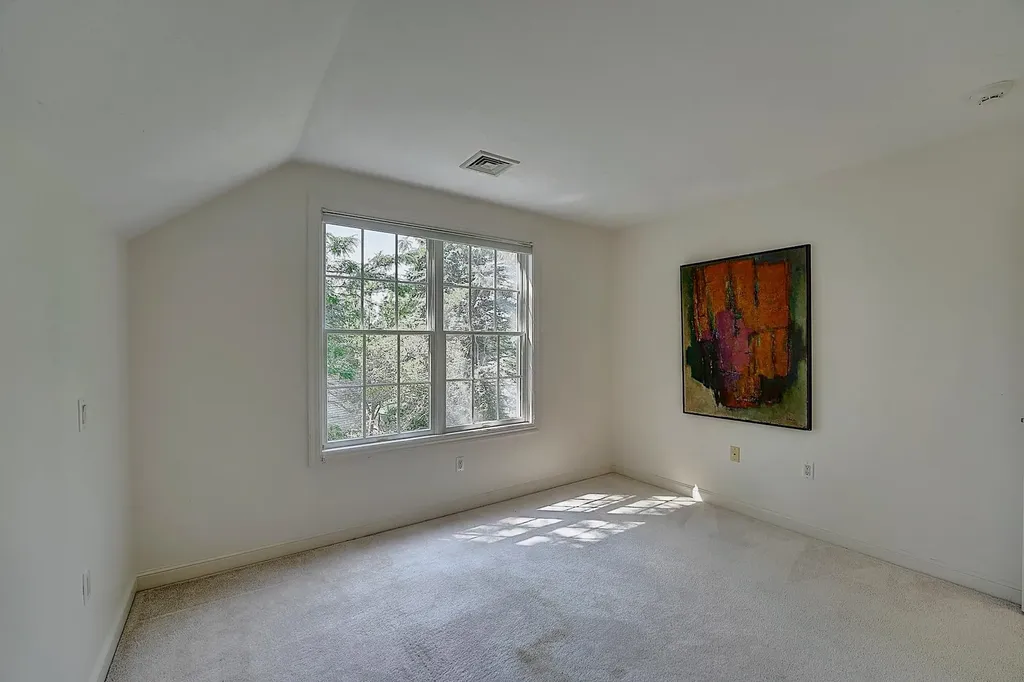 57 Old Bay Road New Castle NH 03854