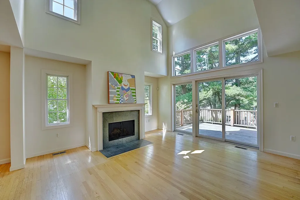 57 Old Bay Road New Castle NH 03854