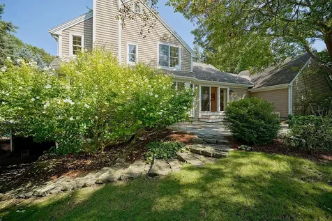 57 Old Bay Road New Castle NH 03854