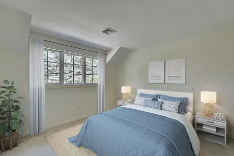 57 Old Bay Road New Castle NH 03854