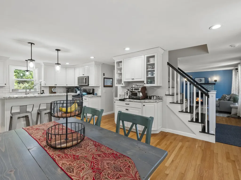 64 Lyndeborough Road Amherst NH 03031