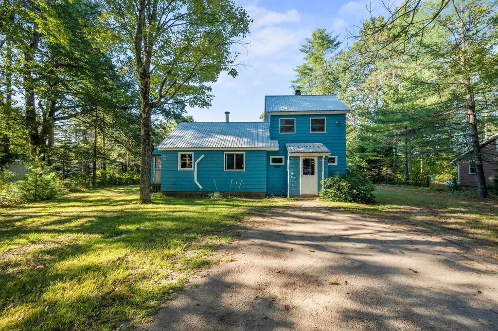 1118 Turkey Street Tamworth NH 03886