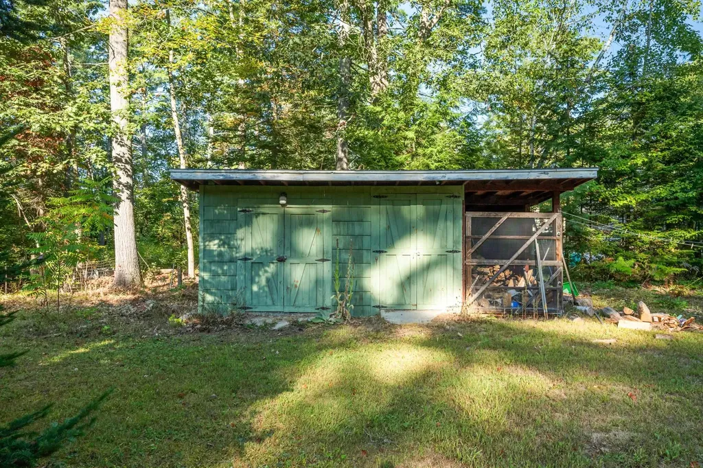 1118 Turkey Street Tamworth NH 03886