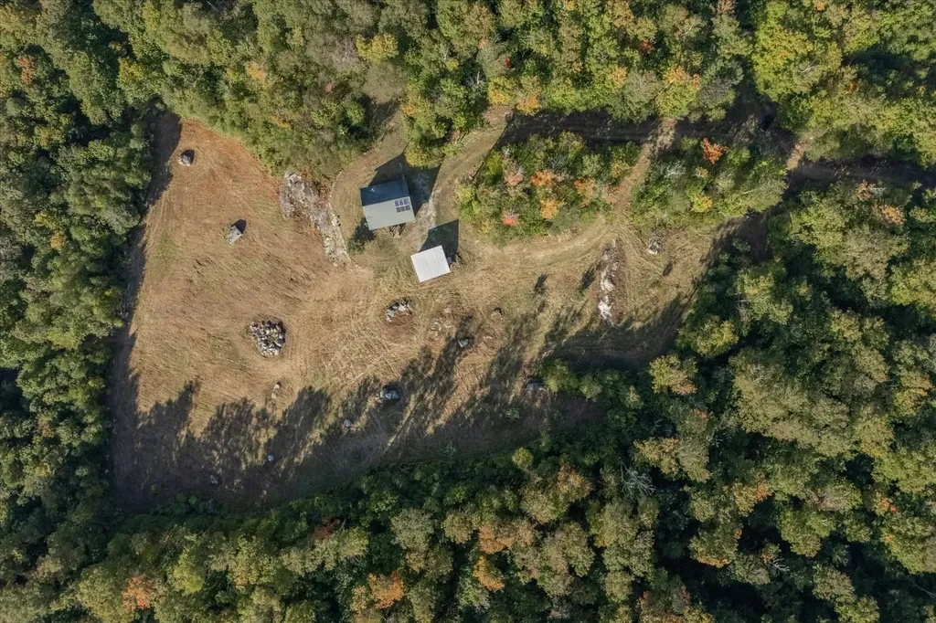 5514 Wheelerville Road Mendon VT 05701