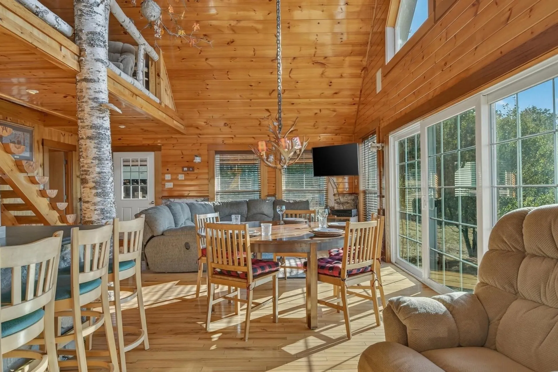 5514 Wheelerville Road Mendon VT 05701