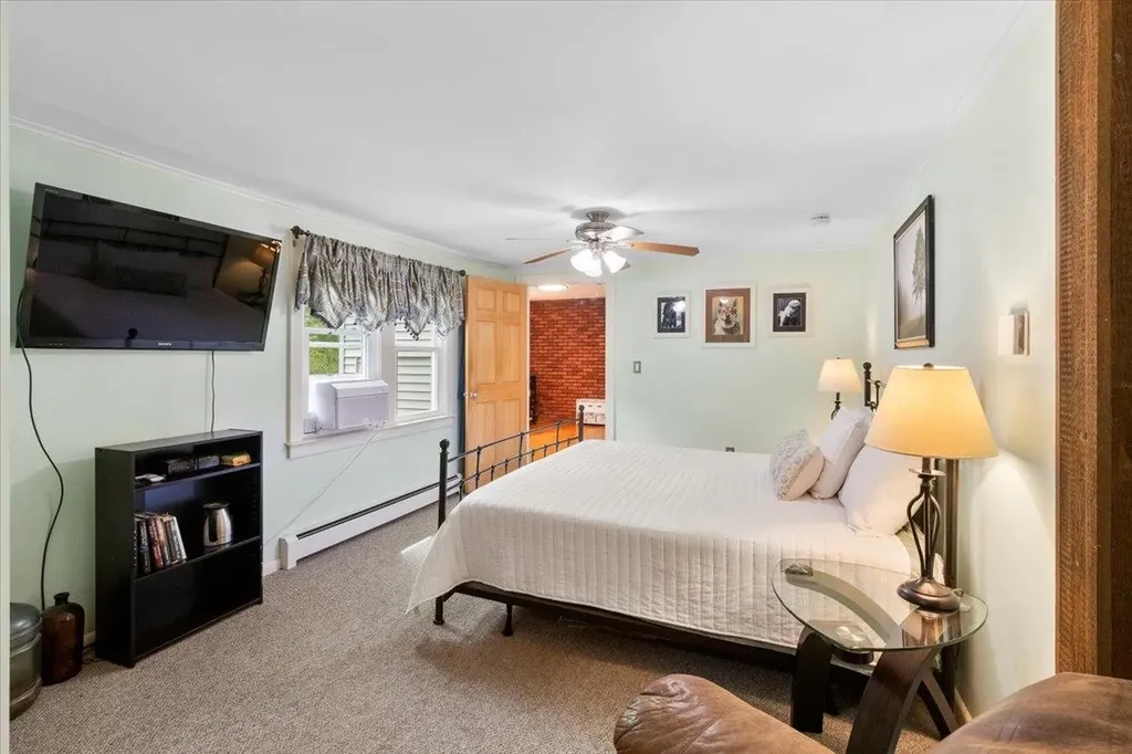 1555 East Arlington Road Arlington VT 05250