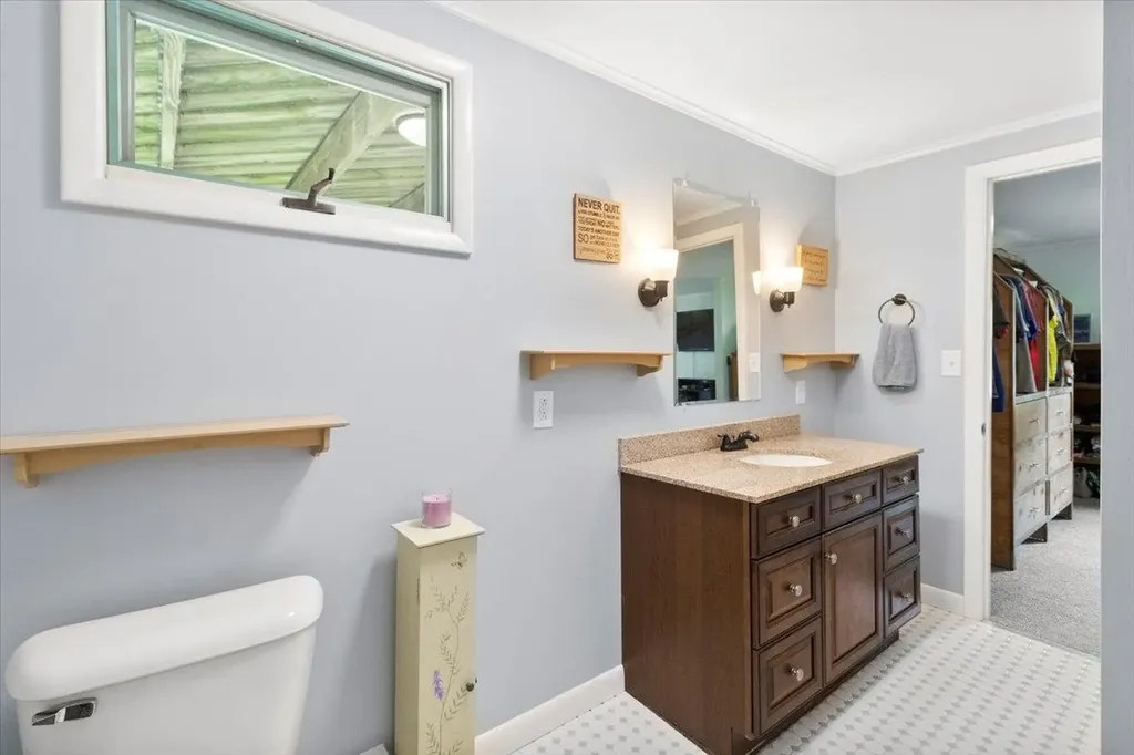 1555 East Arlington Road Arlington VT 05250