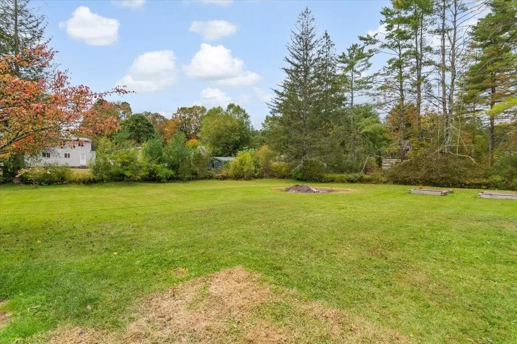 1555 East Arlington Road Arlington VT 05250