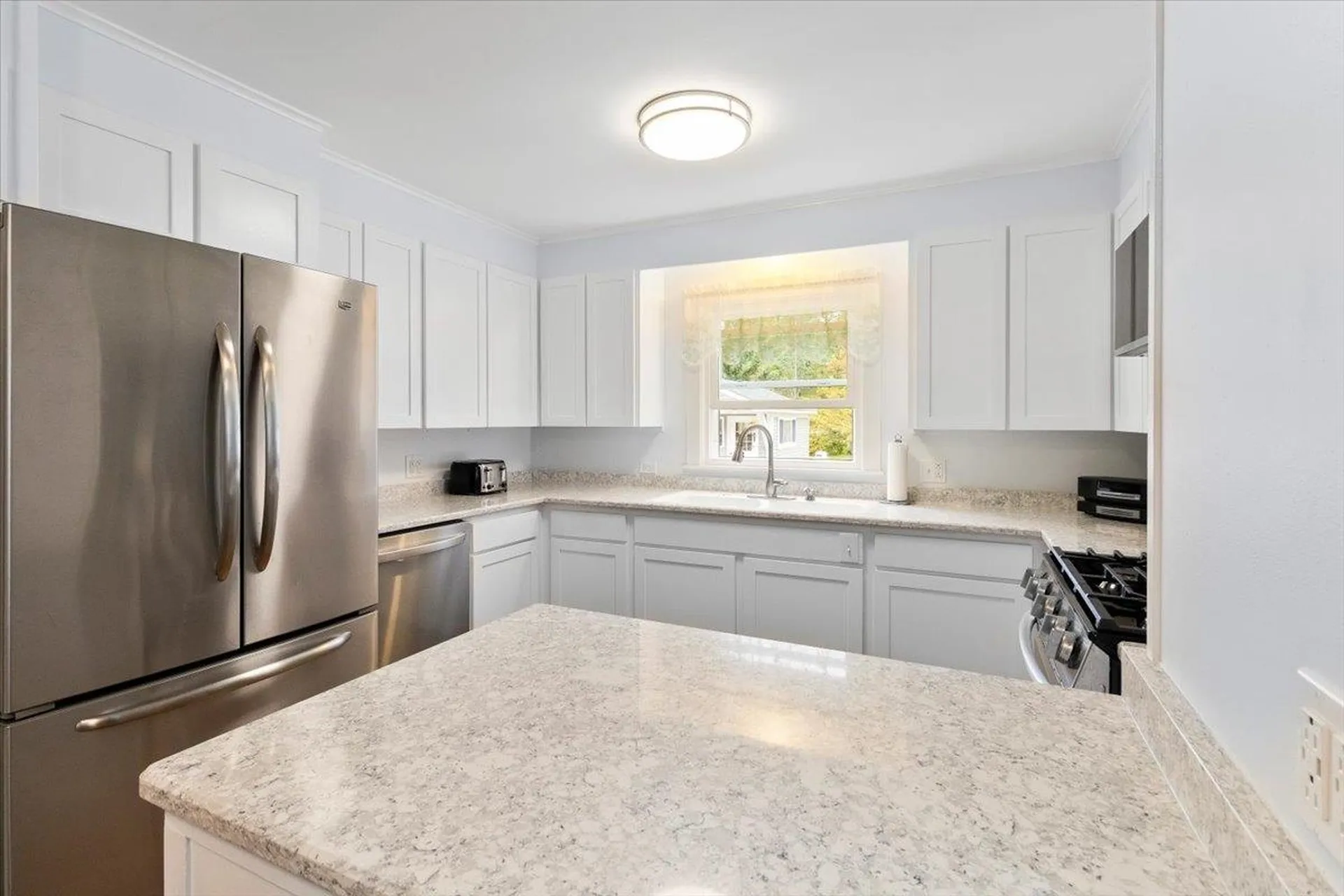 1555 East Arlington Road Arlington VT 05250