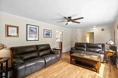 1555 East Arlington Road Arlington VT 05250