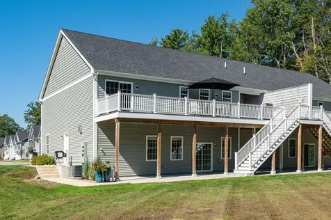 31 Cypress Circle Exeter NH 03833