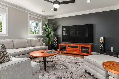 31 Cypress Circle Exeter NH 03833