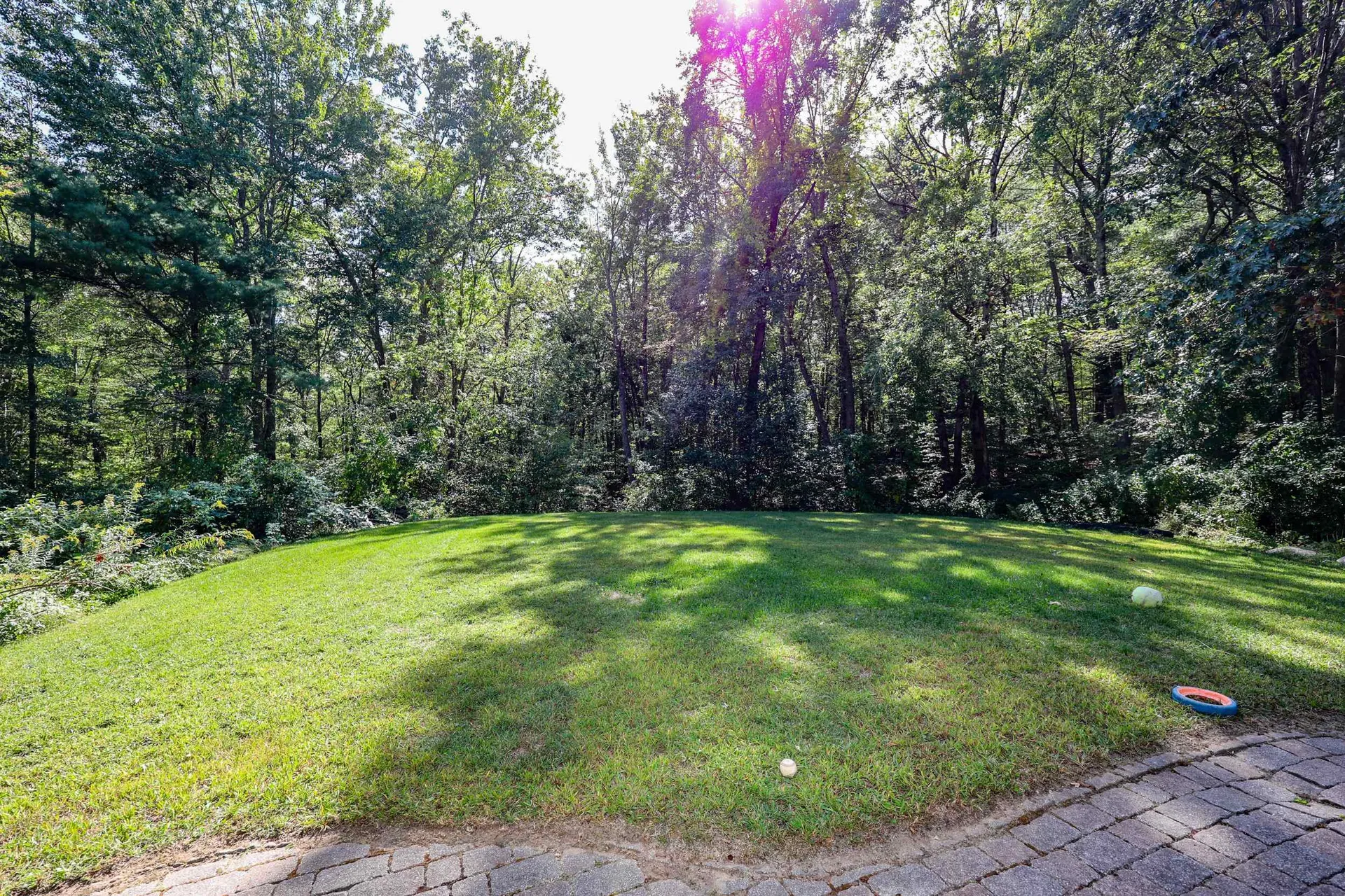 13 Star Circle Auburn NH 03032