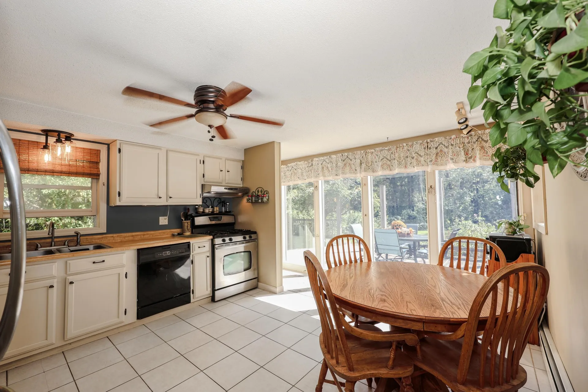 13 Star Circle Auburn NH 03032