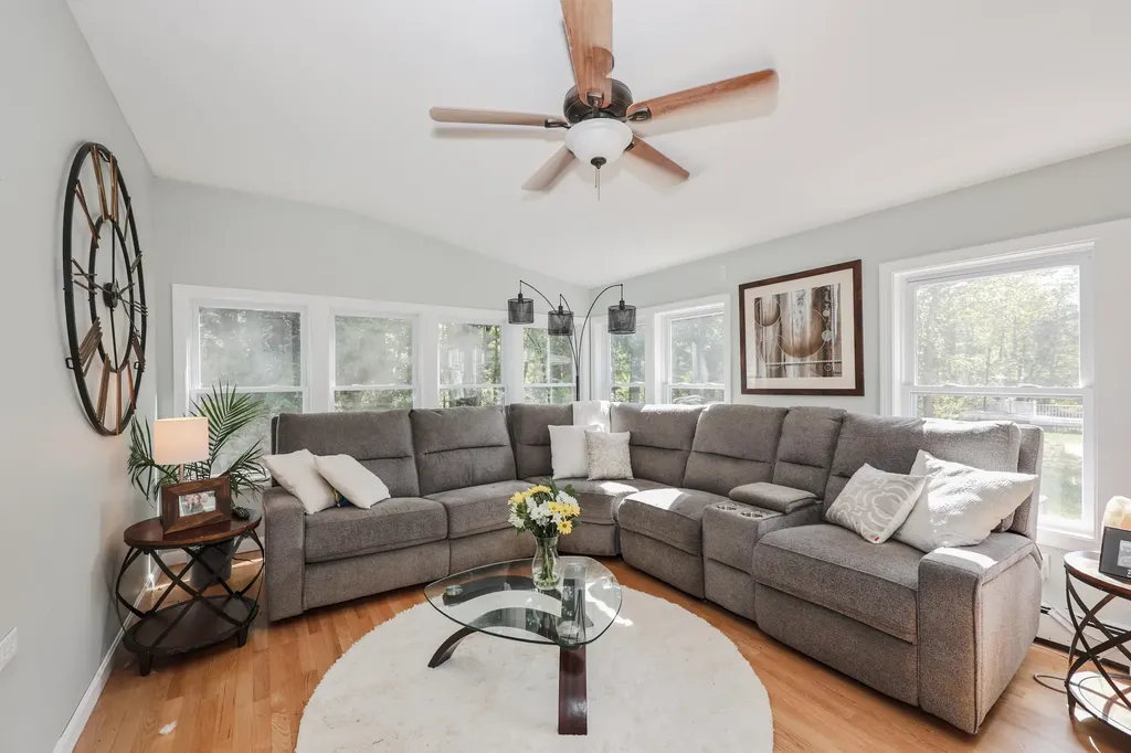 379 Brown Road Candia NH 03034