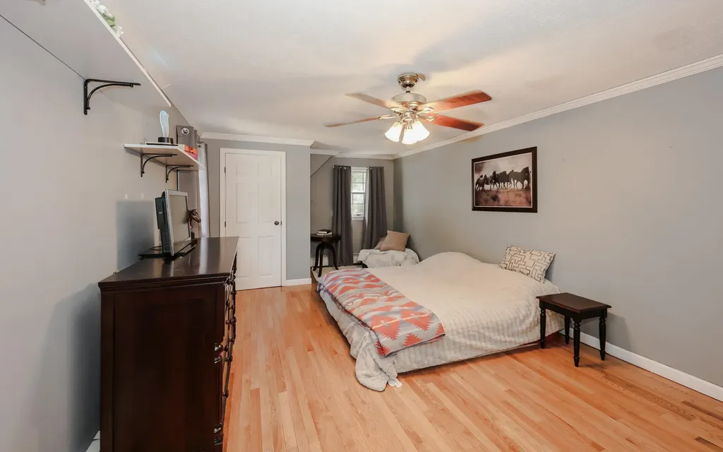 379 Brown Road Candia NH 03034