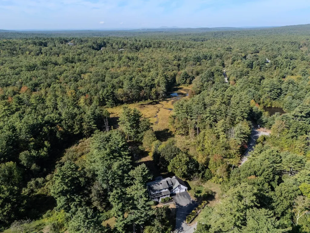 379 Brown Road Candia NH 03034