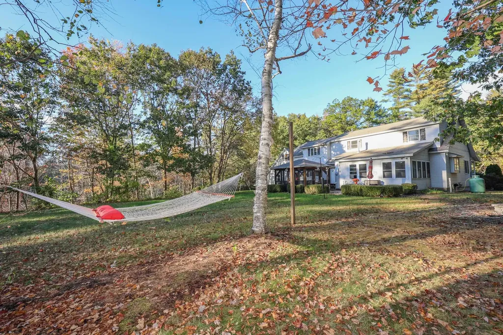 379 Brown Road Candia NH 03034