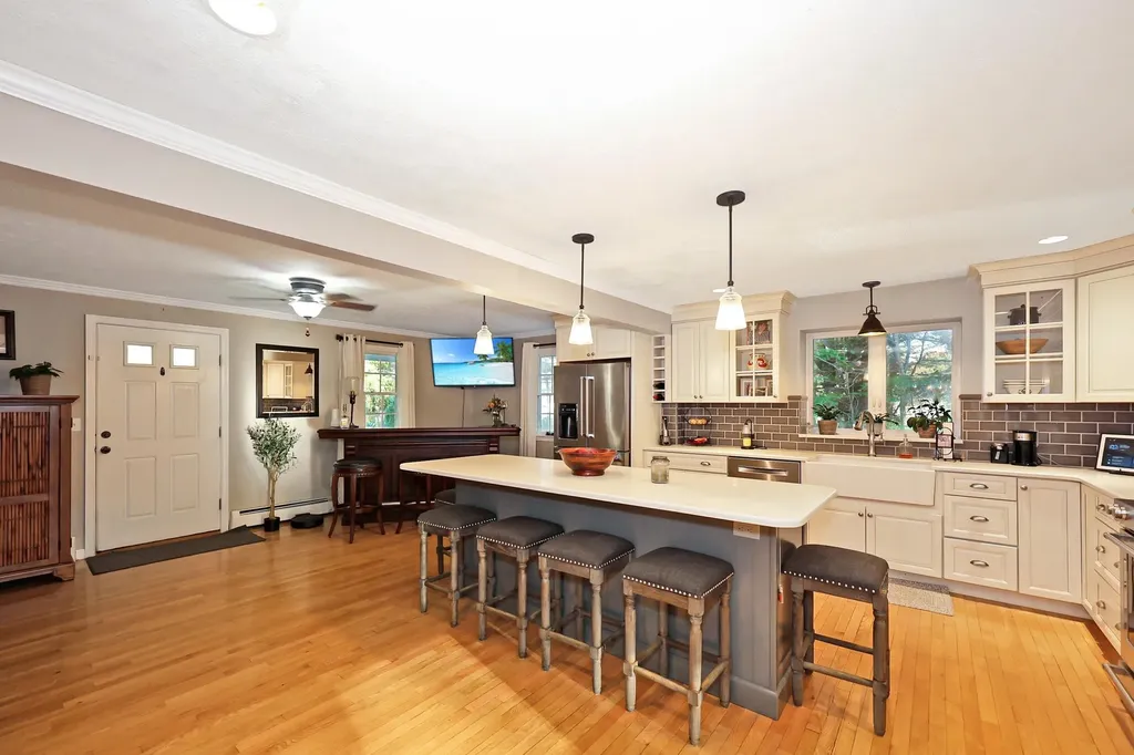 379 Brown Road Candia NH 03034