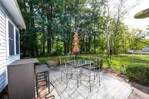 379 Brown Road Candia NH 03034