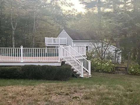 379 Brown Road Candia NH 03034