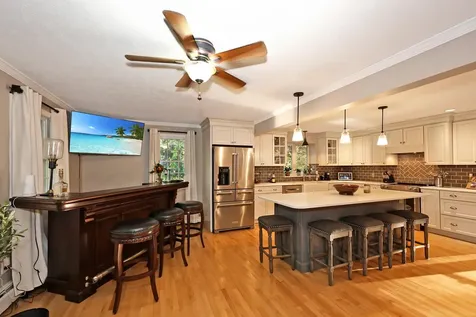 379 Brown Road Candia NH 03034