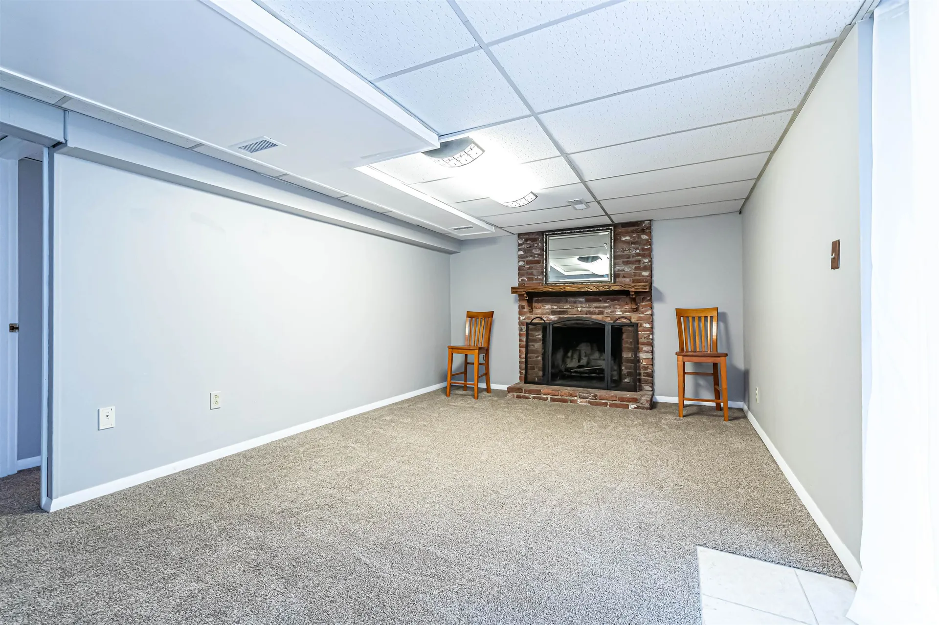 11 Easthill Drive Hudson NH 03051