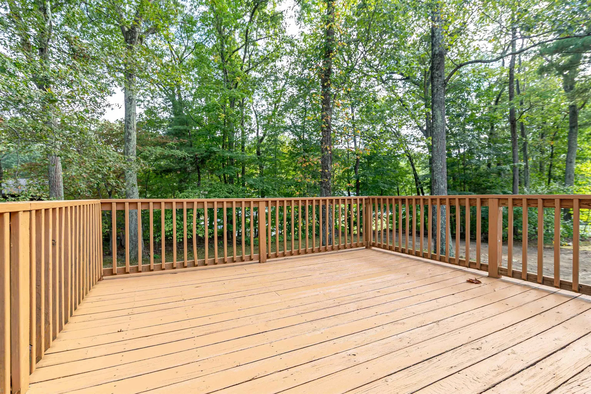 11 Easthill Drive Hudson NH 03051